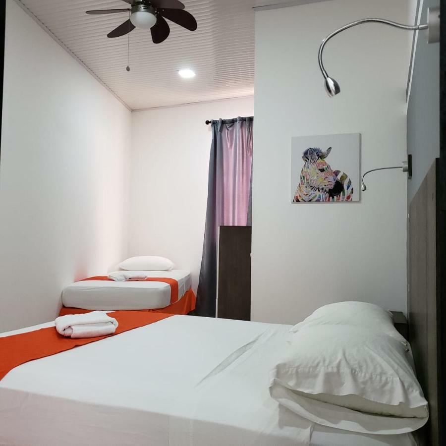 Hotel Milan Costa Rica Сан-Хосе Экстерьер фото